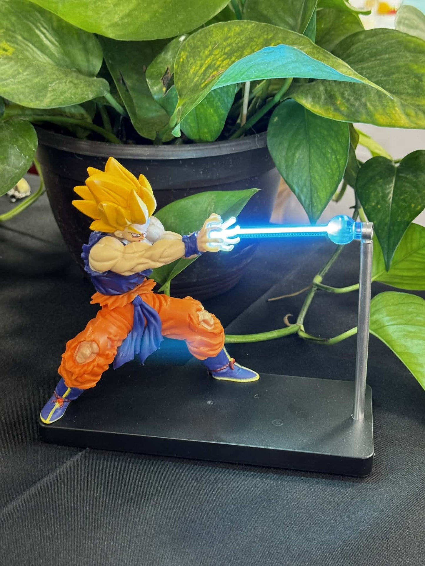 Goku Power-Up 3D LED Night Lamp