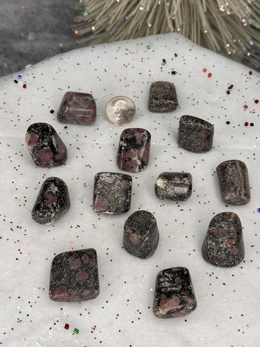 XL Garnet Tumble